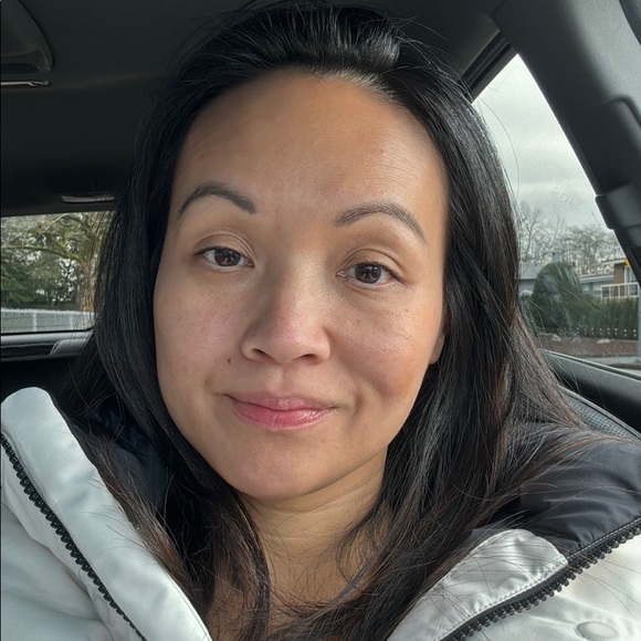 Meet your Posher, Jess - Picture 1 of 1